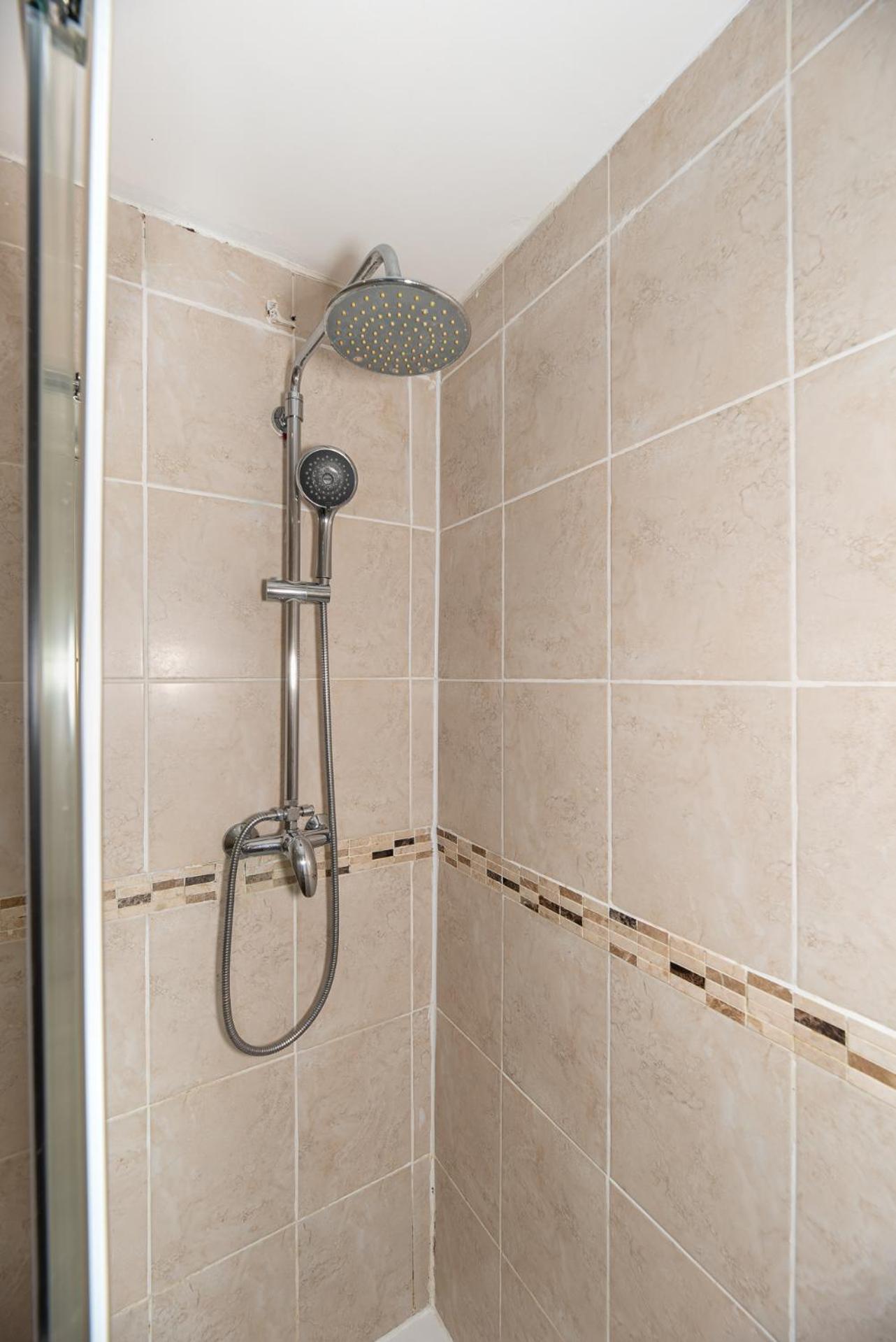 Lovely 3 Bed Apartment In The City Of Лондон Экстерьер фото